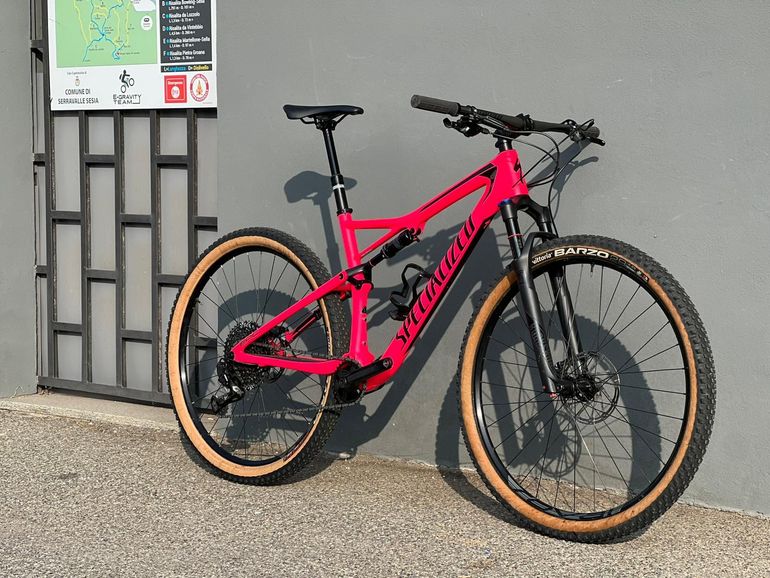 Used Specialized Men's Epic Comp Carbon 2020 2020 Mountainbike, Red, 29 — image 4 of 6