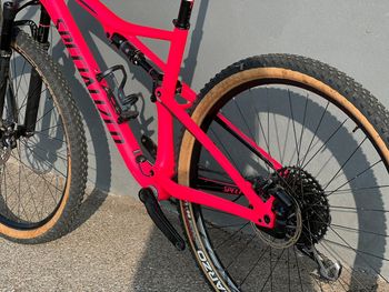 Used Specialized Men's Epic Comp Carbon 2020 2020 Mountainbike, Red, 29 — image 3 of 6