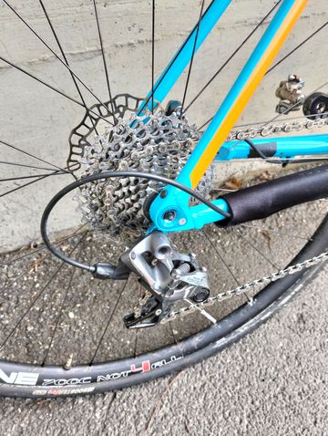 Used CUBE CROSS RACE SLT 2017 2017 Road & Gravel, Blue — image 5 of 13