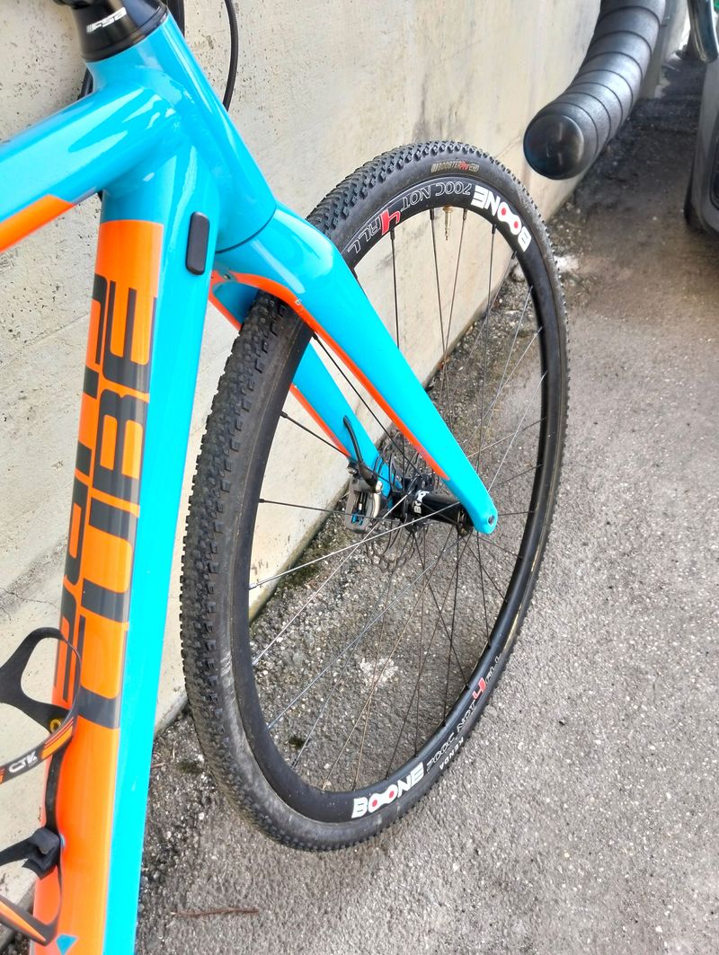 Used CUBE CROSS RACE SLT 2017 2017 Road & Gravel, Blue — image 7 of 13