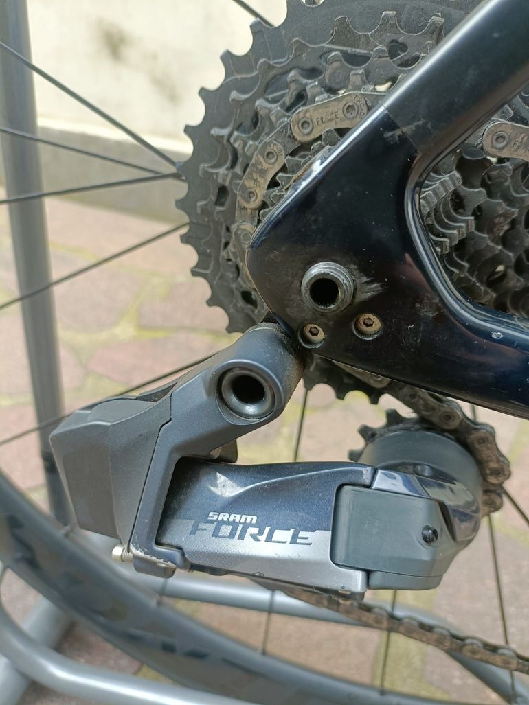 Used Trek Trek Emonda Slr 800 Team Segafredo 2021 Road & Gravel — image 7 of 11
