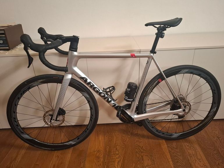 Used Argon 18 Gallium CS Disc (INT) Shimano 105 2022 2022 Road & Gravel, Grigio chiaro — image 2 of 5