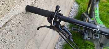 Used Cannondale Trigger SRAM GX Eagle AXS 2018 Mountainbike, Light Gray — image 5 of 20