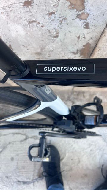 Used Cannondale SuperSix EVO SRAM Force eTap AXS 2023 Road & Gravel, Black — image 2 of 18