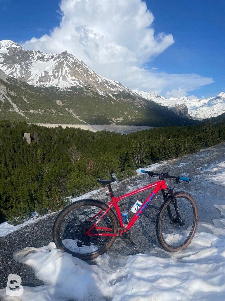 Used Trek Procaliber 9.9 SL 2019 2019 Mountainbike, Red — image 2 of 5