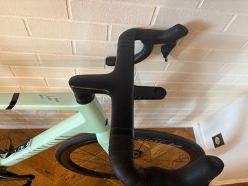 Used Canyon Ultimate CFR LTD 2025 2025 Road & Gravel, Blue — image 2 of 6