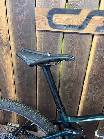 BMC Fourstroke 01 LT ONE 2022 2022 Mountainbike d'occasion — image 3 sur 8