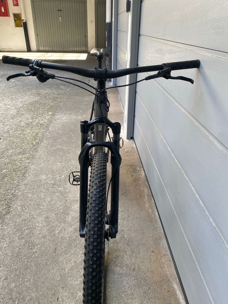 Trek Procaliber 9.5 Lithium Grey/Trek Black M, 2022 - Horské hardtail bicykle - bazár