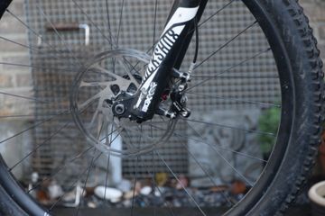 Brugt YT Industries Tues SRAM X01 DH 2018 Mountainbike — billede 12 af 31