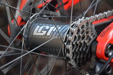 Brugt YT Industries Tues SRAM X01 DH 2018 Mountainbike — billede 29 af 31