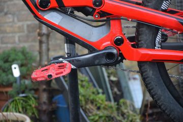 Brugt YT Industries Tues SRAM X01 DH 2018 Mountainbike — billede 14 af 31