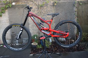 Brugt YT Industries Tues SRAM X01 DH 2018 Mountainbike — billede 9 af 31