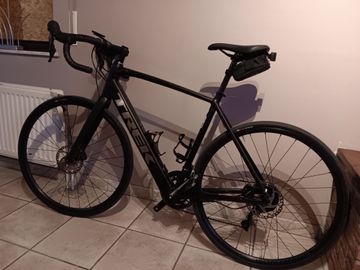 Tweedehands Trek Domane+ AL 5 2024 2024 Road & Gravel — afbeelding 3 van 5