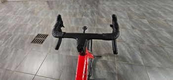 Used Trek Madone Campagnolo Record 2016 Road & Gravel, Rosso — image 6 of 6