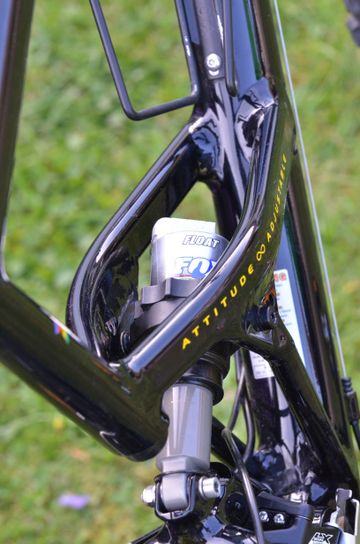 Used Cannondale Jekyll 500 2000 Mountainbike, Blue — image 8 of 15