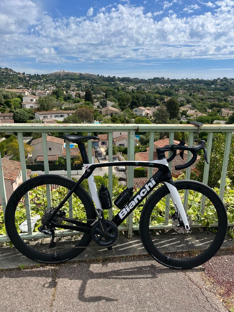 Used Bianchi Oltre XR4 Disc Ultegra Di2 2020 2020 Road & Gravel, Black — image 13 of 13