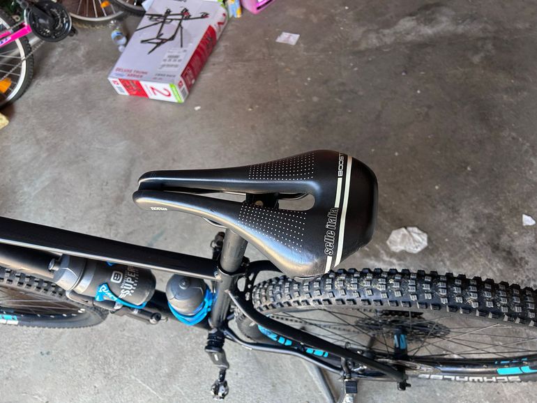 Used Dema Energy SRAM XX1 Eagle 2021 Mountainbike, Negro — image 7 of 7