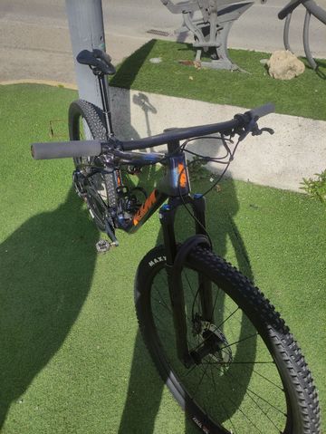 Used KTM Scarp SRAM GX Eagle AXS 2025 Mountainbike, Blue, 29 — image 4 of 4