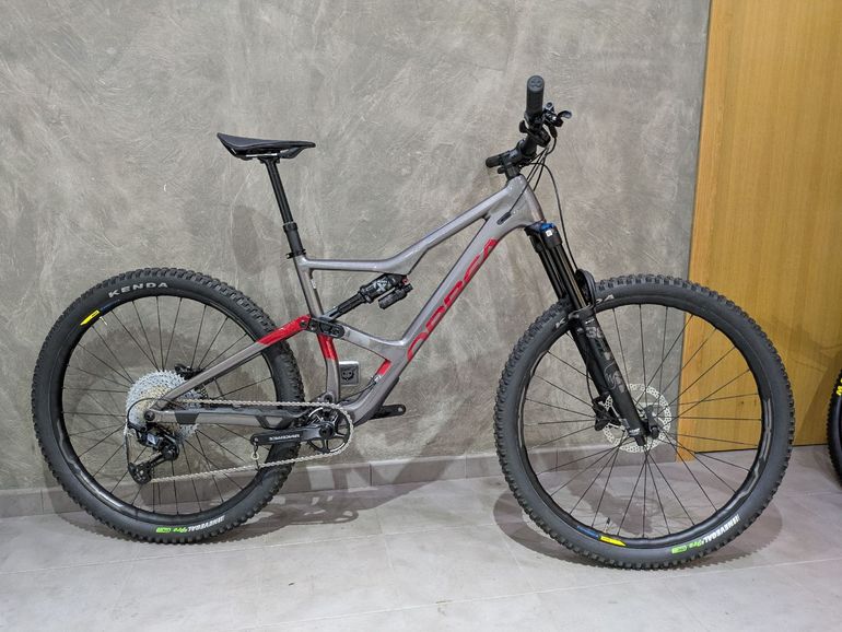Used Orbea OCCAM H20 LT 2023 2023 Mountainbike, Hellgrau, 29 — image 1 of 5
