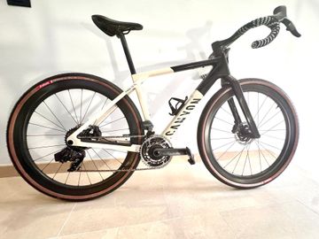 Used Canyon Grail SRAM Force eTap AXS 2024 Road & Gravel, Black — image 2 of 13