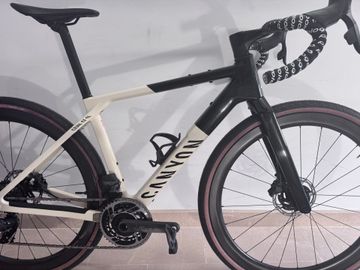 Used Canyon Grail SRAM Force eTap AXS 2024 Road & Gravel, Black — image 5 of 13