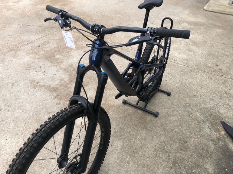 Lapierre Spicy CF 6.9 2025 2025 Mountainbike usato, Blu — immagine 6 di 8