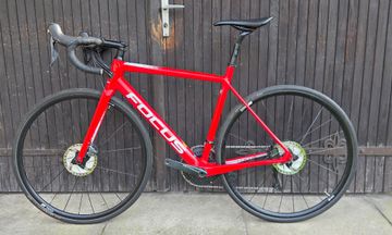 Brugt Focus IZALCO RACE DISC 9.8 2020 2020 Road & Gravel