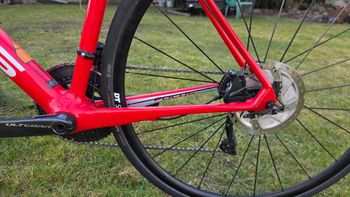 Used Focus IZALCO RACE DISC 9.8 2020 2020 Road & Gravel, Red — image 8 of 8
