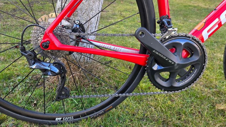 Used Focus IZALCO RACE DISC 9.8 2020 2020 Road & Gravel, Red — image 4 of 8
