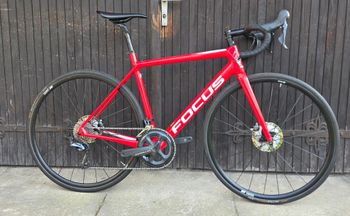 Used Focus IZALCO RACE DISC 9.8 2020 2020 Road & Gravel, Red — image 2 of 8