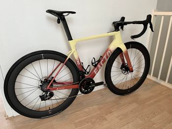 Tweedehands Factor OSTRO VAM SRAM Force eTap AXS 2023 2023 Racefiets & gravel