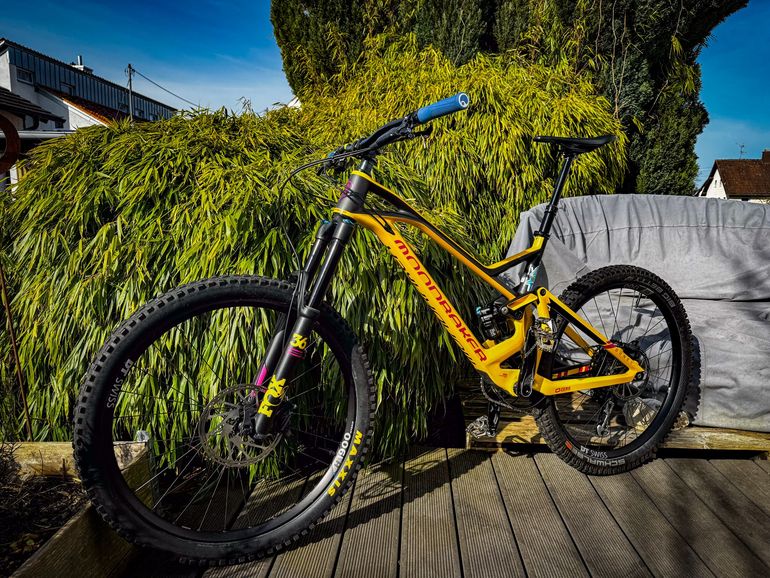 Used Mondraker Dune Carbon R 2019 2019 Mountainbike, Naranja — image 2 of 20