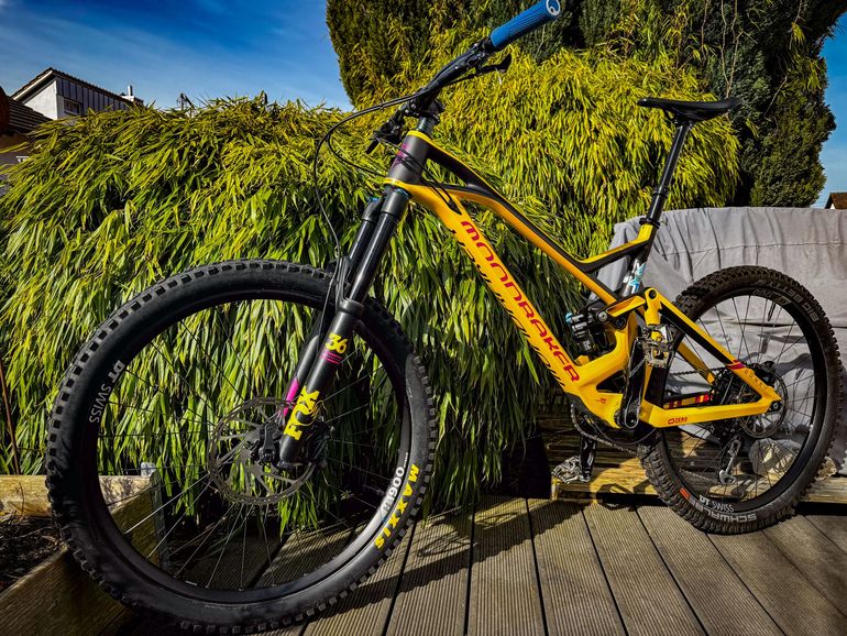 Used Mondraker Dune Carbon R 2019 2019 Mountainbike, Naranja — image 1 of 20