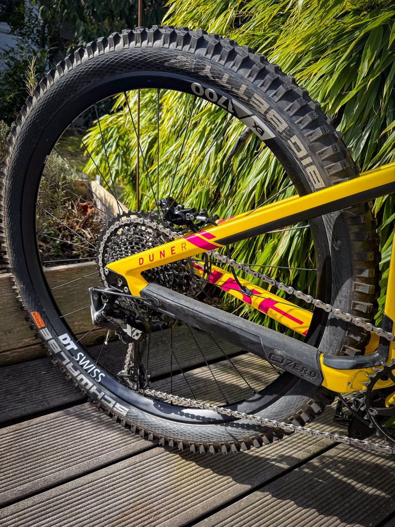 Used Mondraker Dune Carbon R 2019 2019 Mountainbike, Naranja — image 9 of 20