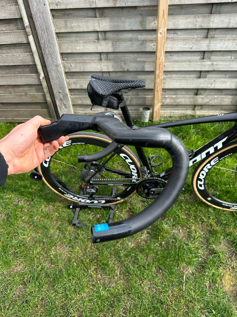 Used Giant TCR Advanced Disc 0 2022 2022 Road & Gravel, Black — image 17 of 18