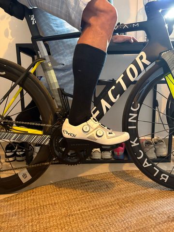 Brugt Factor Ostro Shimano Ultegra Di2 2025 Road & Gravel — billede 4 af 10
