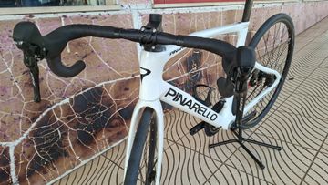 Gebrauchtes Pinarello X1 105 2025 2025 Road & Gravel, Weiß — Bild 6 von 14