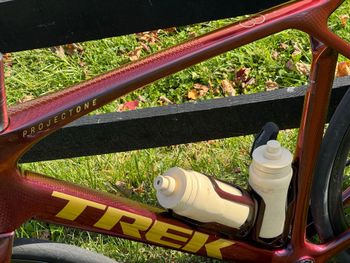 Used Trek Madone SLR 9 Gen 8 2026 Frameset 2026 Road & Gravel, Red — image 3 of 13