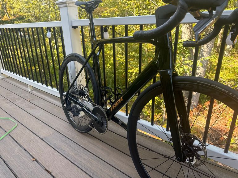 Used Trek Madone SLR 9 Gen 8 2026 Frameset 2026 Road & Gravel, Green — image 4 of 5