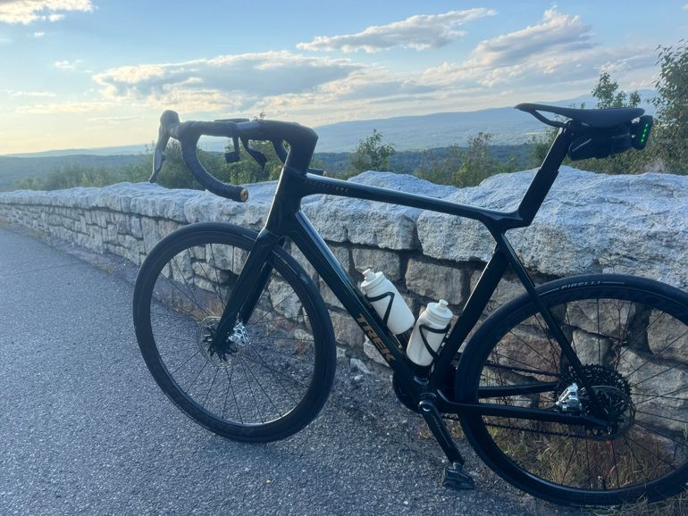 Used Trek Madone SLR 9 Gen 8 2026 Frameset 2026 Road & Gravel, Green — image 1 of 5