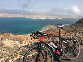 Used Orbea Avant Shimano 105 2017 Road & Gravel, Red — image 6 of 8