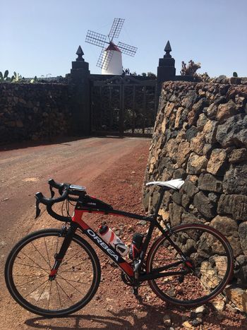 Used Orbea Avant Shimano 105 2017 Road & Gravel, Red — image 3 of 8