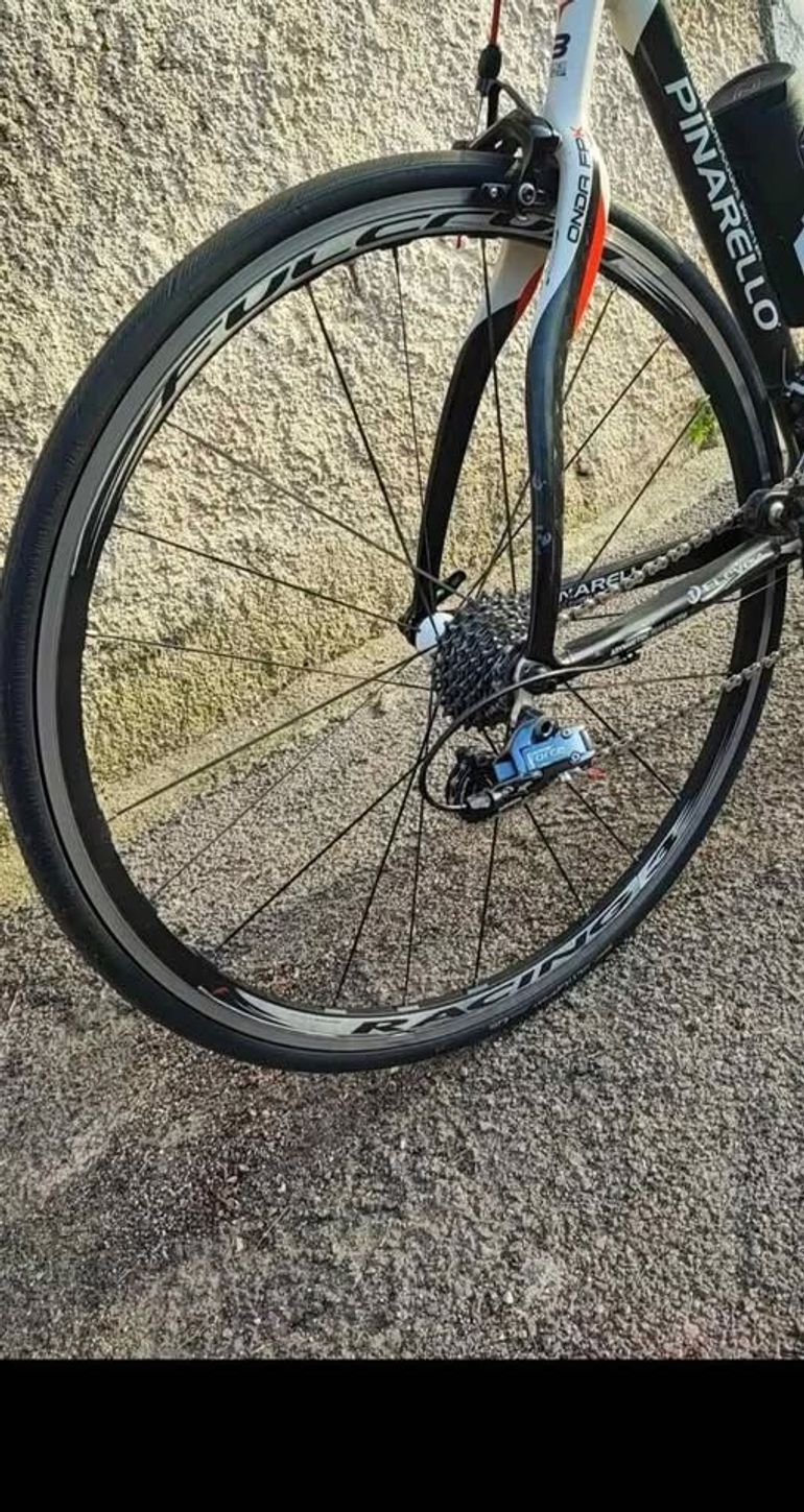 Used Pinarello PINARELLO FP3 2014 2014 Road & Gravel — image 4 of 5