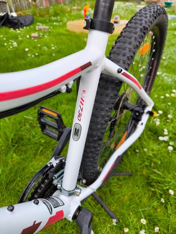 Used Scott Contessa 730 white/plum 2018 2018 Mountainbike — image 3 of 8