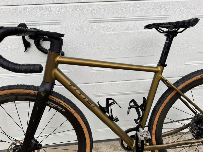 Used Titici Custom SRAM Rival eTap AXS 2022 Road & Gravel, Black — image 8 of 8