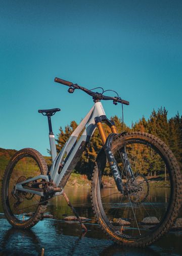 UNNO BURN Race 2024 2024 MTB usato