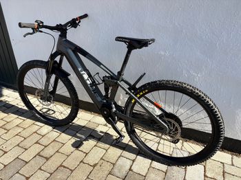 Used Shimano Cube Stereo Hybrid 120 Pro 625 Shimano Deore 2024 Mountainbike, Light Gray — image 1 of 20