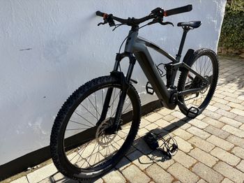 Used Shimano Cube Stereo Hybrid 120 Pro 625 Shimano Deore 2024 Mountainbike, Light Gray — image 9 of 20