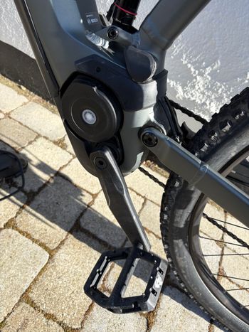 Used Shimano Cube Stereo Hybrid 120 Pro 625 Shimano Deore 2024 Mountainbike, Light Gray — image 6 of 20