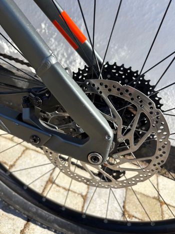 Used Shimano Cube Stereo Hybrid 120 Pro 625 Shimano Deore 2024 Mountainbike, Light Gray — image 7 of 20